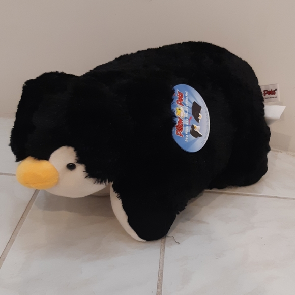 pillow pet penguin